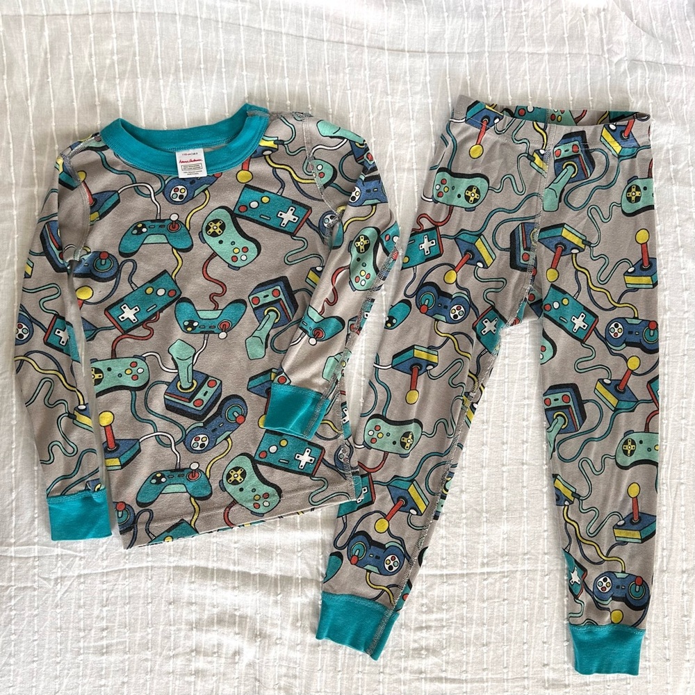 Hanna Andersson Video Game Pajamas size 110 (5T) Gamer Controller pjs boy girl